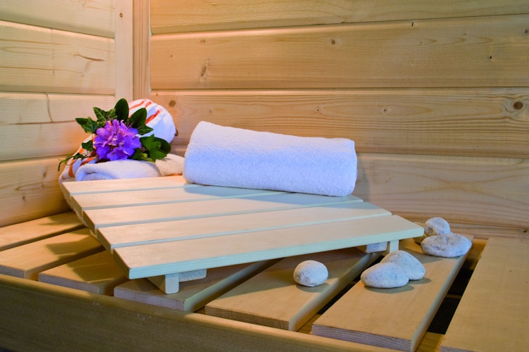 Karibu Woodfeeling Sauna Bodo - 68 mm Aktionssauna